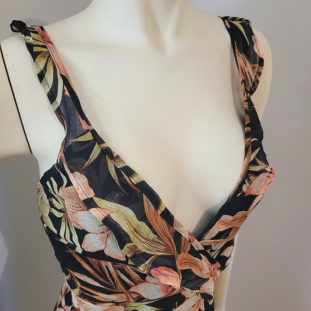 NWT Tropical Ruffle Mini Dress - Picture 4 of 7